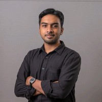 Roykhan Bawazier